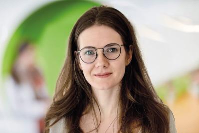 Dr. Laura Schröter Lammers